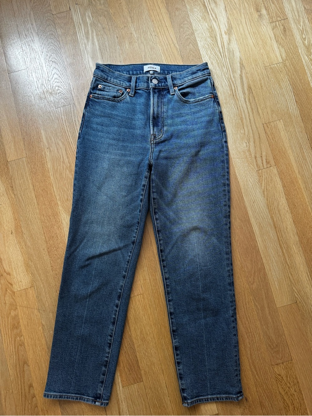 Pistola Straight Leg Jeans